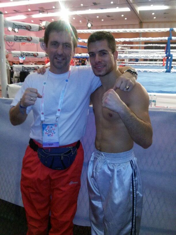 Mala suerte  en los &quot;cruces&quot; para Andoni Iglesias en los Campeonatos del Mundo WAKO